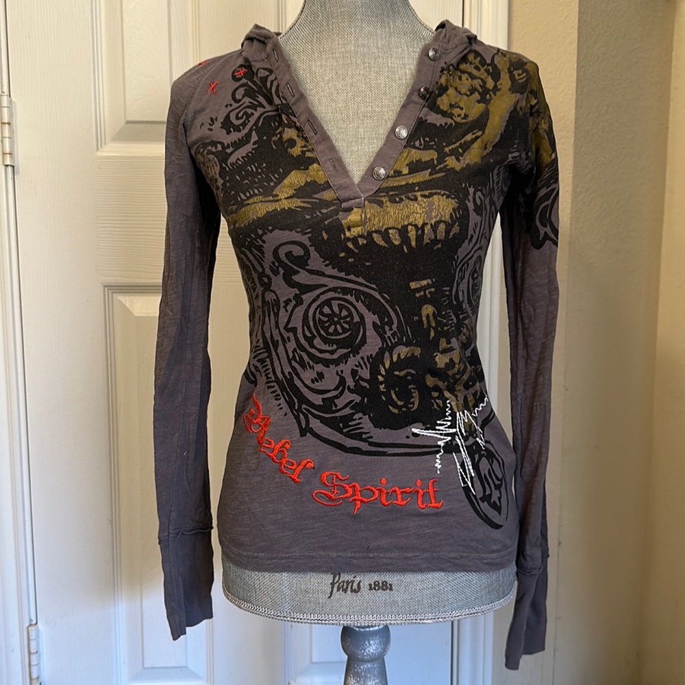 Y2K style top